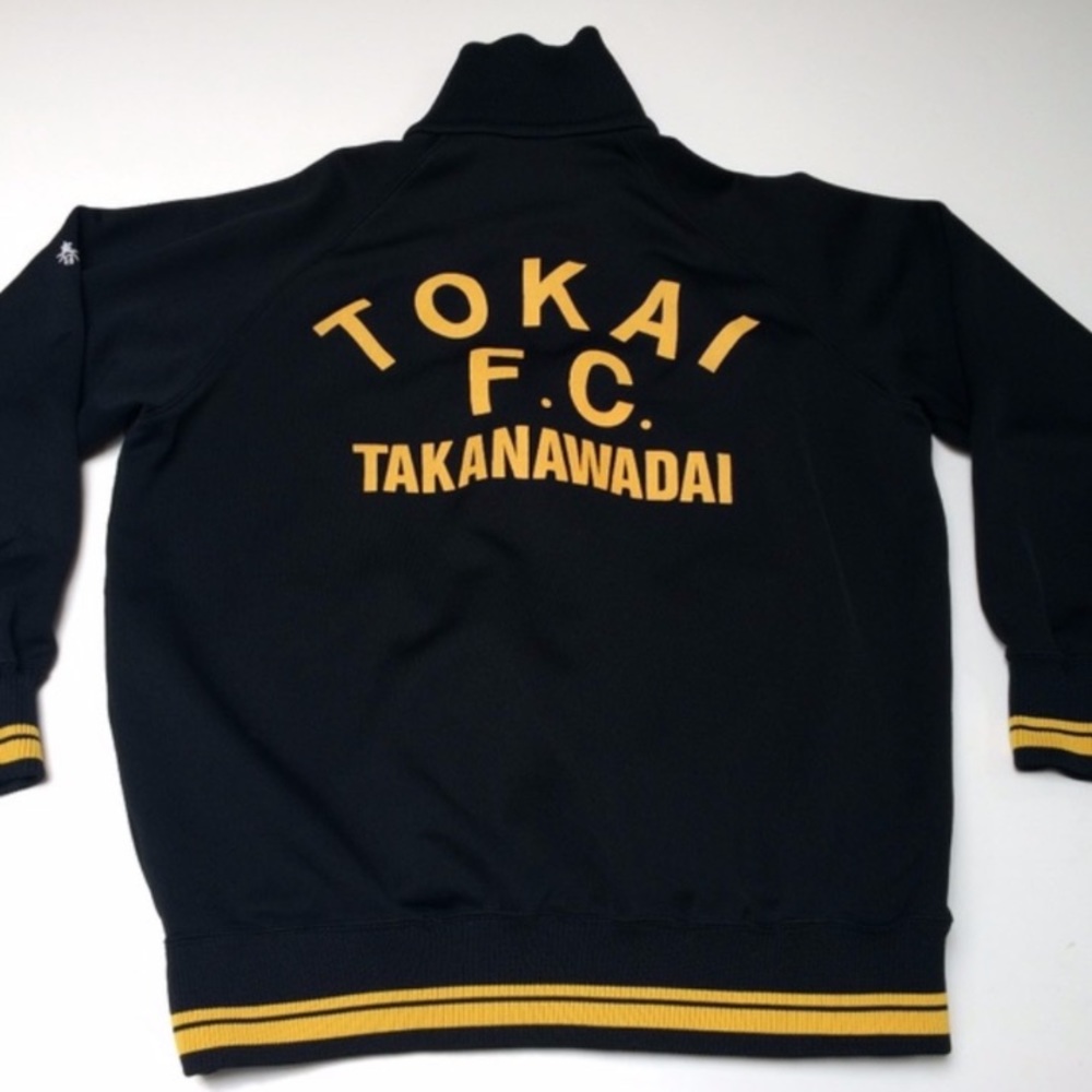 Bruce Lee inspired ( Asics track jacket )